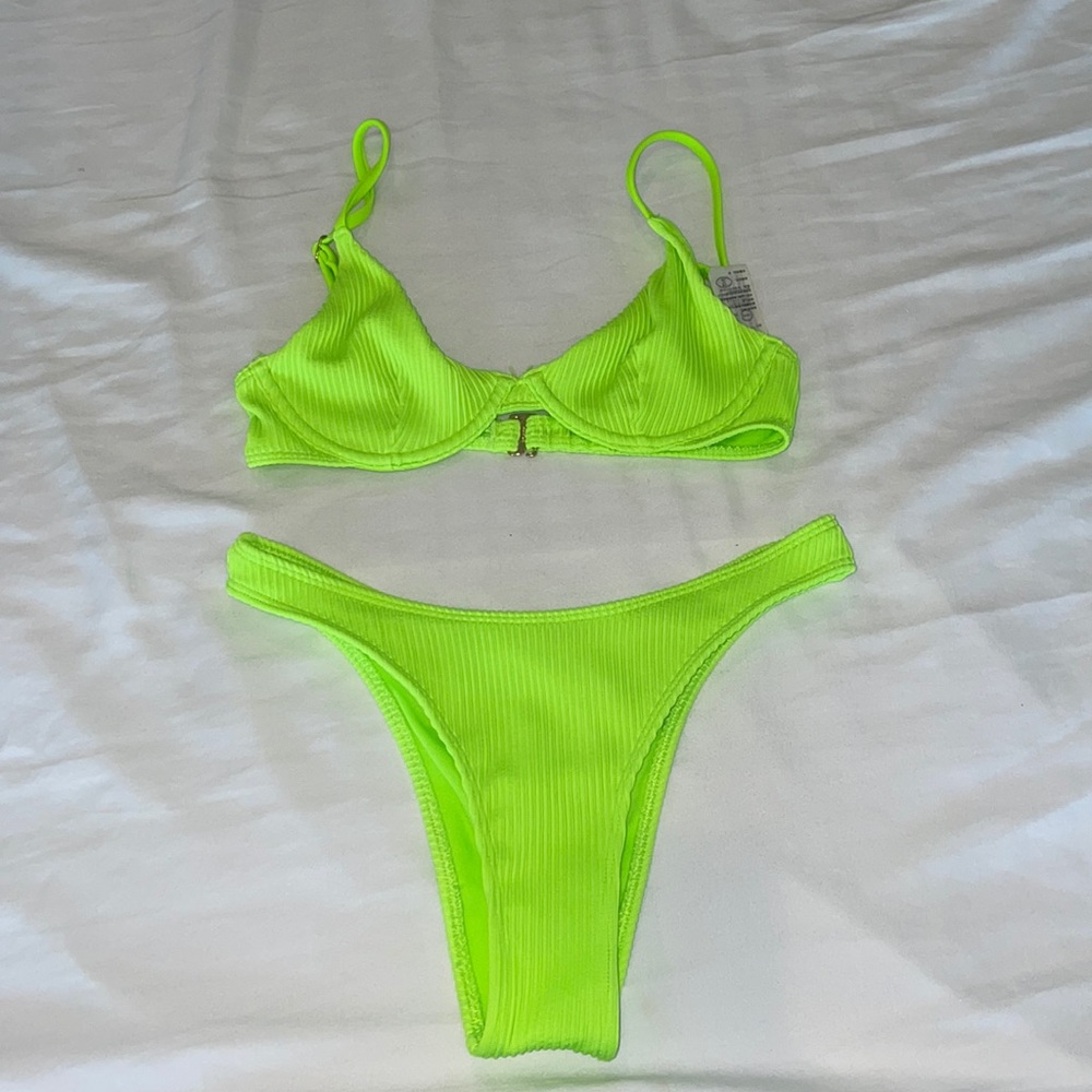 Neon high cut bikini